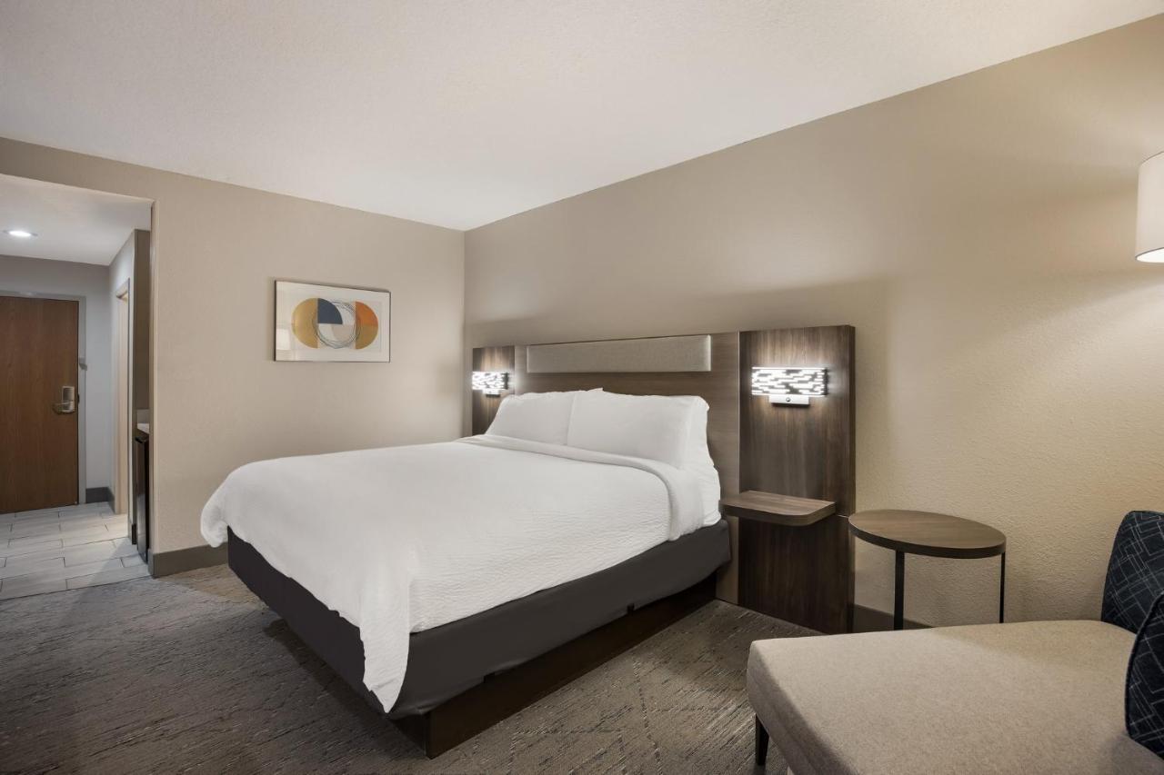 Holiday Inn Express Hotel & Suites Perry, An Ihg Hotel Exterior foto