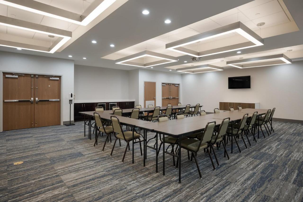 Holiday Inn Express Hotel & Suites Perry, An Ihg Hotel Exterior foto