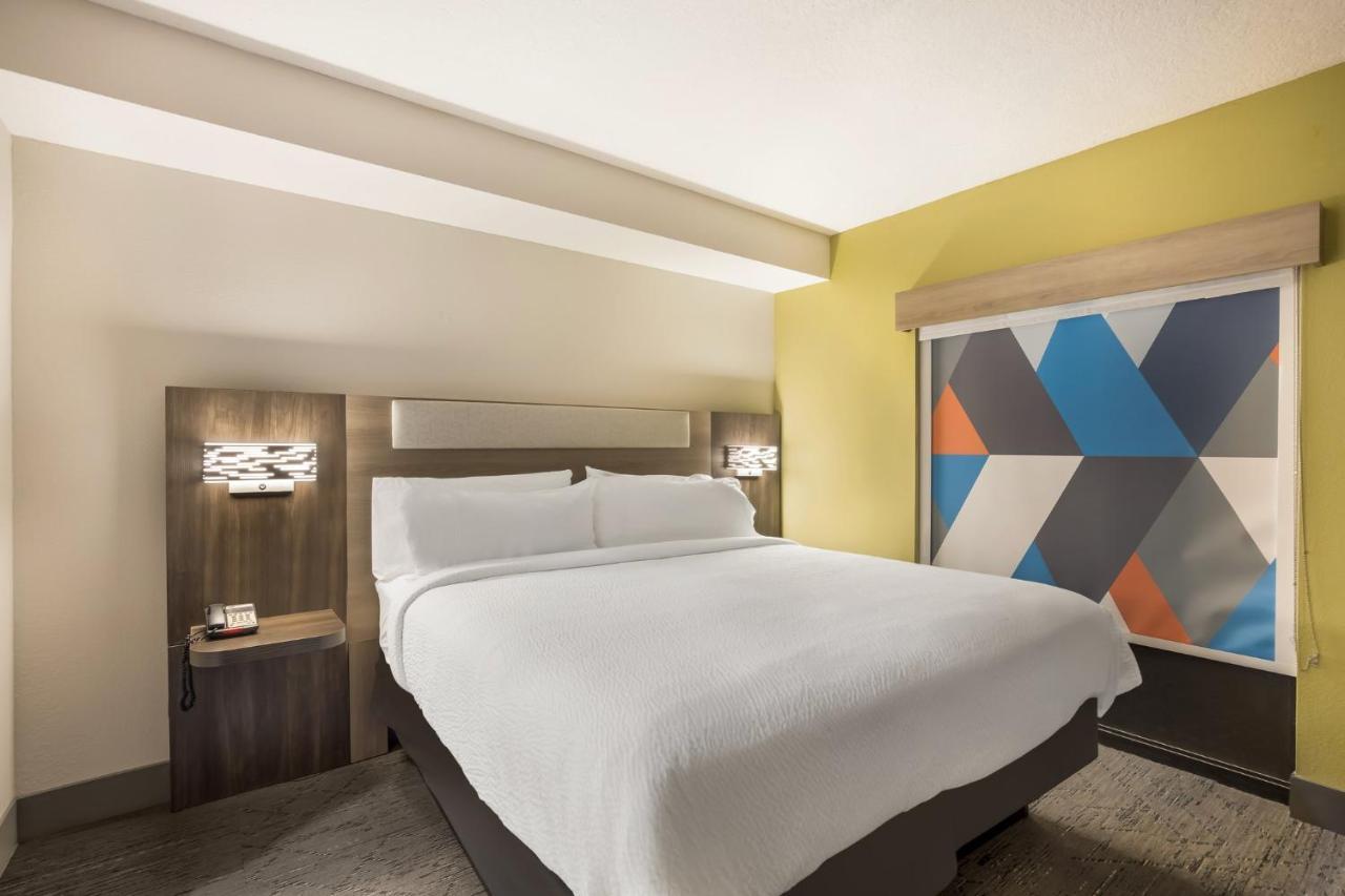 Holiday Inn Express Hotel & Suites Perry, An Ihg Hotel Exterior foto