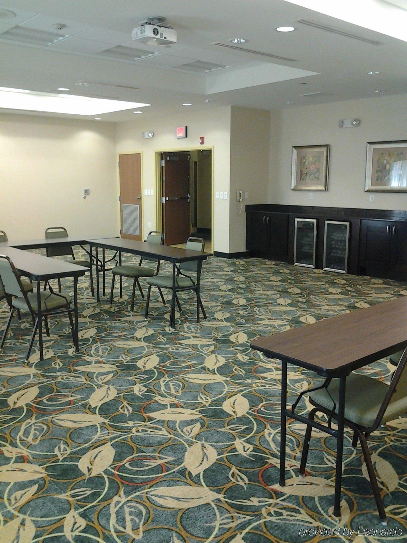 Holiday Inn Express Hotel & Suites Perry, An Ihg Hotel Exterior foto